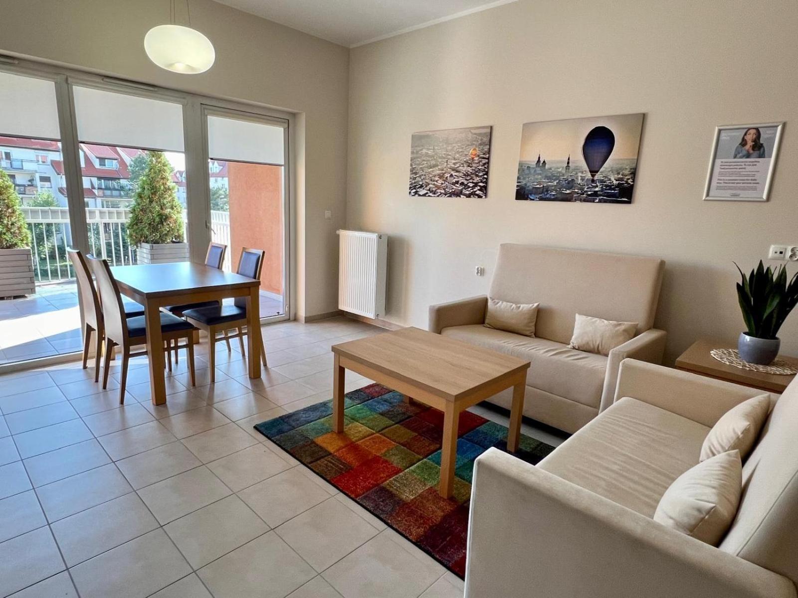 Antonińska Hotel&Apartamenty Leszno  Bagian luar foto